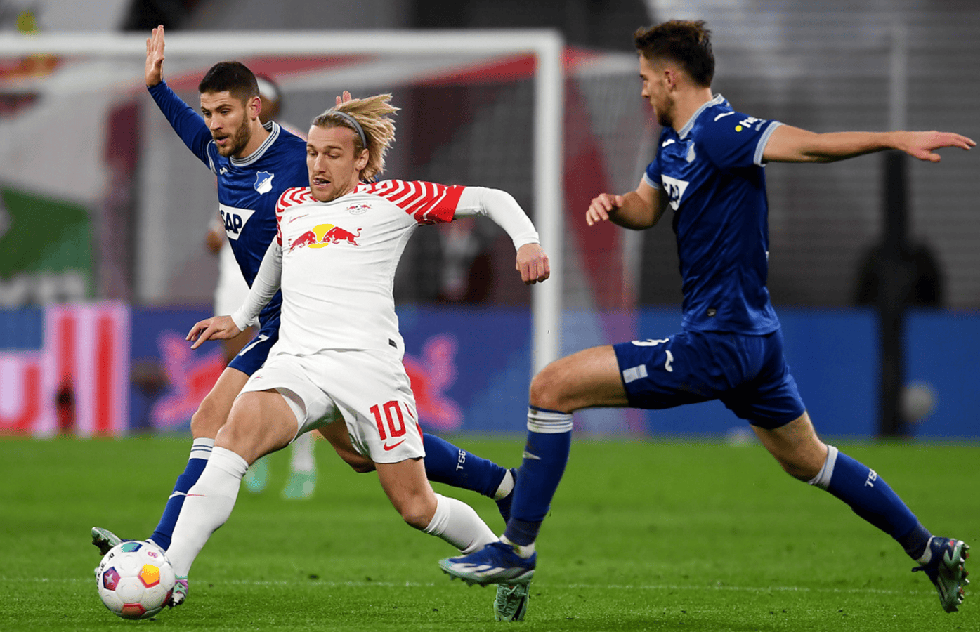 dafabet-斯托克城主场失利，战术失误，遭受惨败的简单介绍